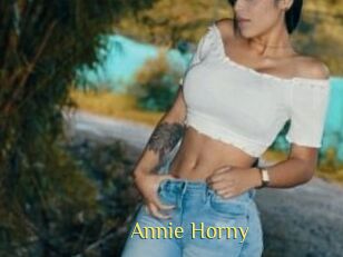 Annie_Horny