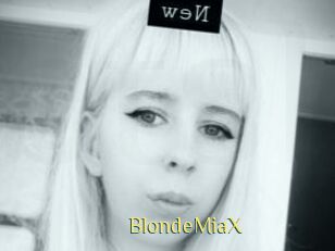 BlondeMiaX