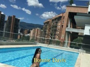 Bonnie_Davis