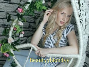 Beautyyblondyy