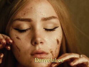DanyelaLee