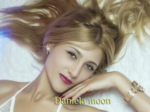 Daniela_moon