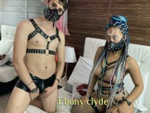 Ebony_clyde