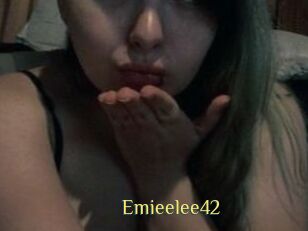 Emieelee42