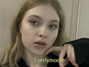 Everlymoore