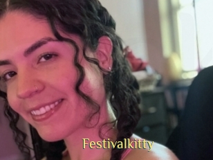 Festivalkitty