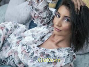 GiaDevin