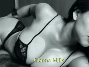 Gianna_Mills