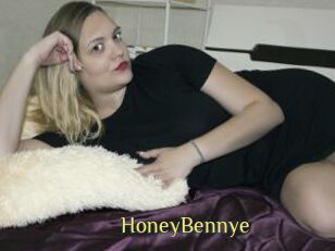 HoneyBennye