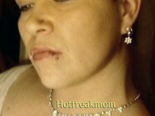 Hotfreakmom