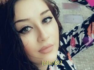 Julia982