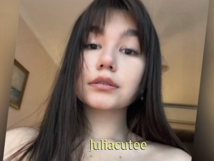Juliacutee