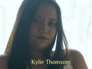 Kylie_Thomsom