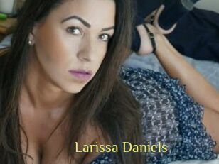 Larissa_Daniels