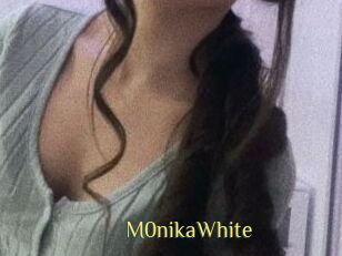 M0nikaWhite