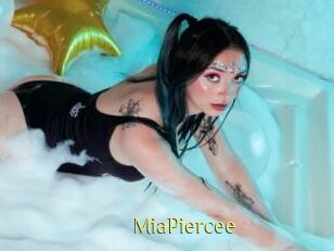 MiaPiercee