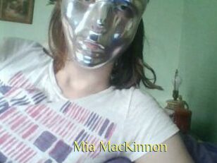 Mia_MacKinnon