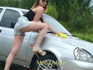 Mona_Mour
