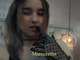 Miasuzette