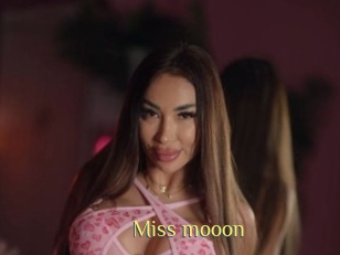 Miss_mooon