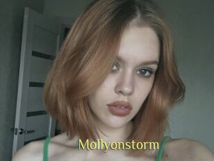 Mollyonstorm