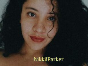 NikkiiParker
