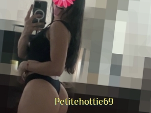 Petitehottie69