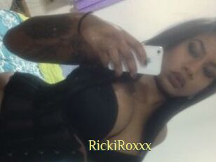 RickiRoxxx