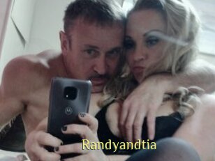 Randyandtia
