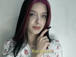 Roxymaxx
