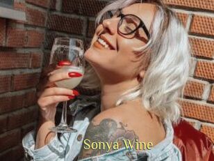 Sonya_Wine