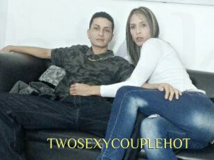 TWOSEXYCOUPLEHOT
