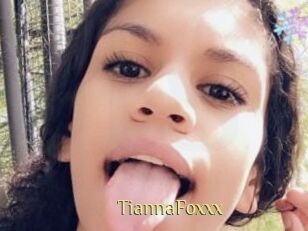 TiannaFoxxx