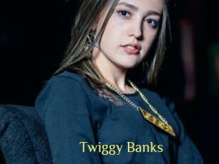 Twiggy_Banks