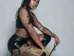 Tierra_doll