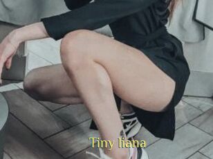 Tiny_liana