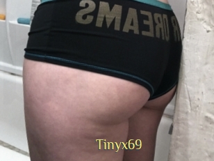 tinyx69 Brutal Spankings