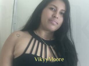 VikyyMoore